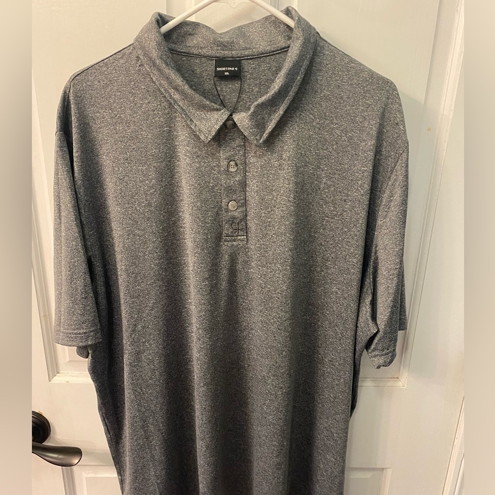 Short Par 4 Men’s Golf Shirt. NWT. Gray. XXL